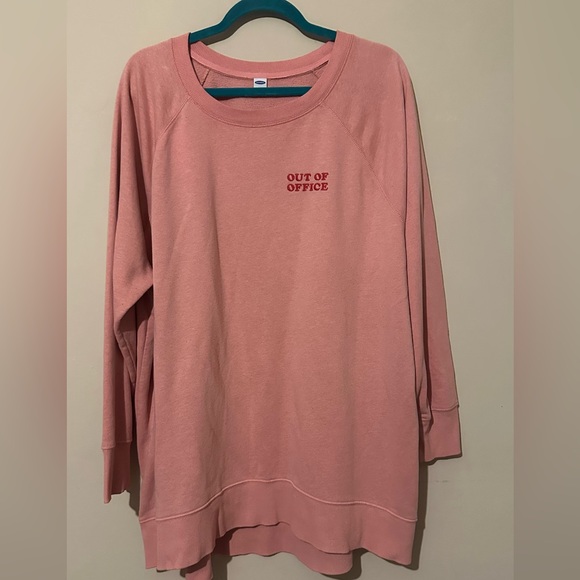 Old Navy Sweaters - Old Navy xxl out of office embroidered Pink Crew Neck Sweater